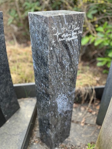 Hoch grabstein - cm,
